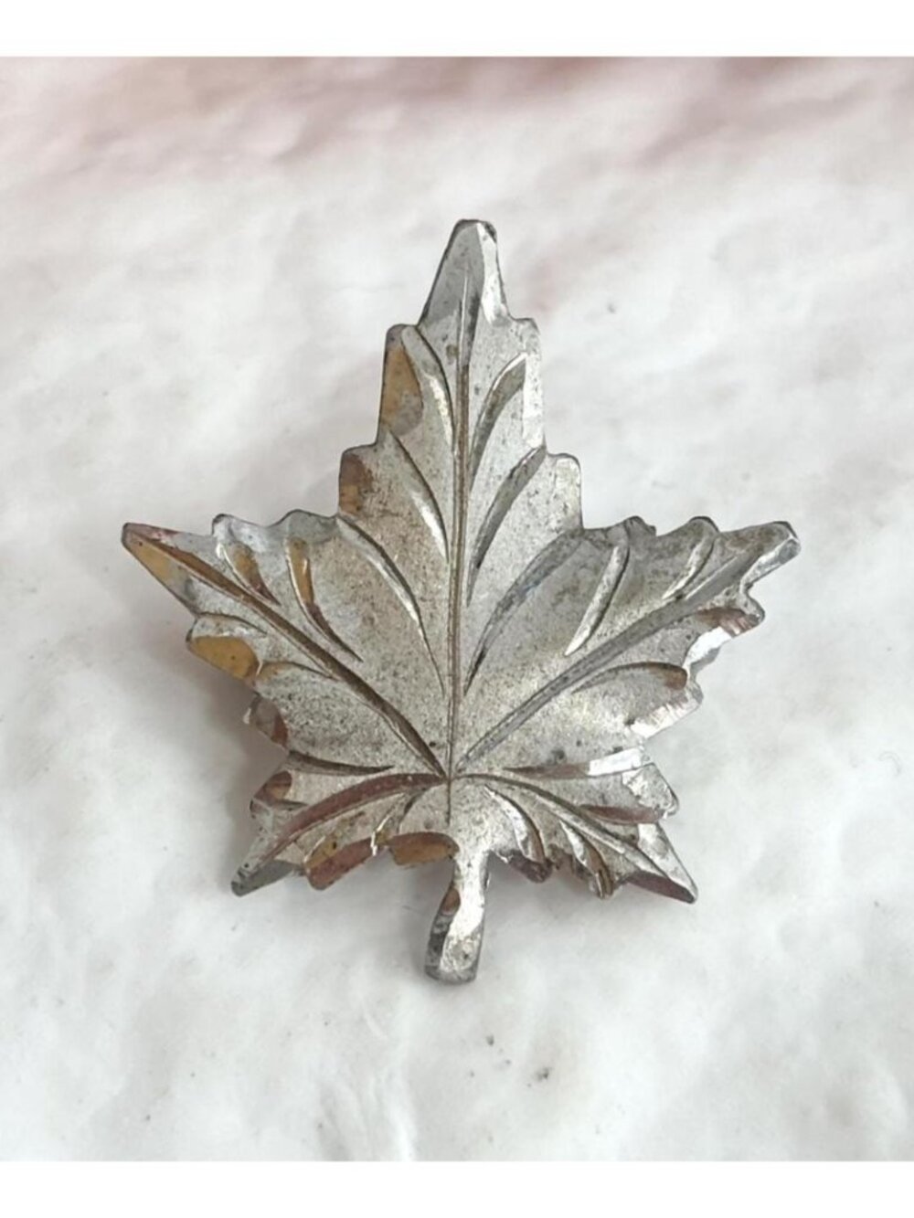 Maple Leaf Sterling Silver Carved Vintage 925 Tiny Brooch Pin